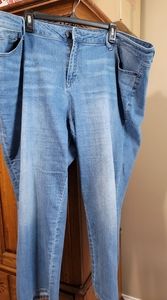 Women's  Capri Jean's